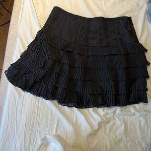 Club Monaco Silk skirt with Lining